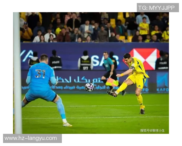 三位足球巨星畅谈职业生涯心路历程与未来展望揭秘 三位足球巨星畅谈职业生涯心路历程与未来展望揭秘