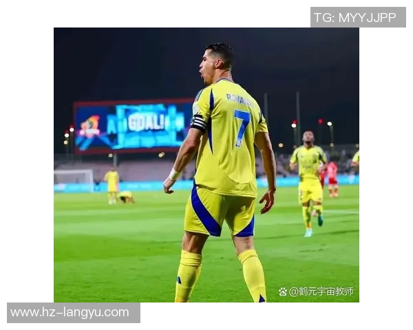 世界足球20号球星排名揭晓 排名第一的究竟是谁引发热议 世界足球20号球星排名揭晓 排名第一的究竟是谁引发热议