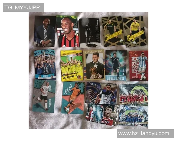 传承经典记忆探索足球球星卡背后的文化价值与收藏魅力 传承经典记忆探索足球球星卡背后的文化价值与收藏魅力