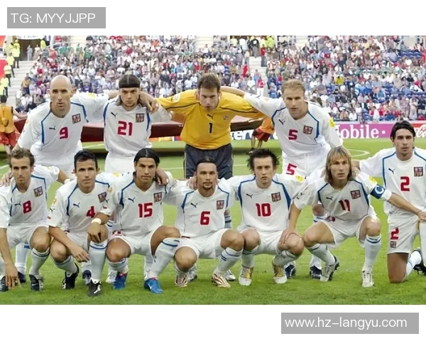 新生代球员崛起不服老球星引发绿茵场代际争锋话题