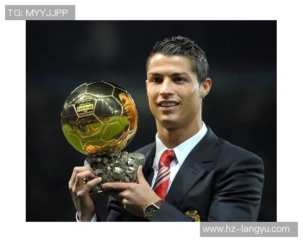 足球场上的铁血守卫 2号球星如何成为防线传奇 足球场上的铁血守卫 2号球星如何成为防线传奇